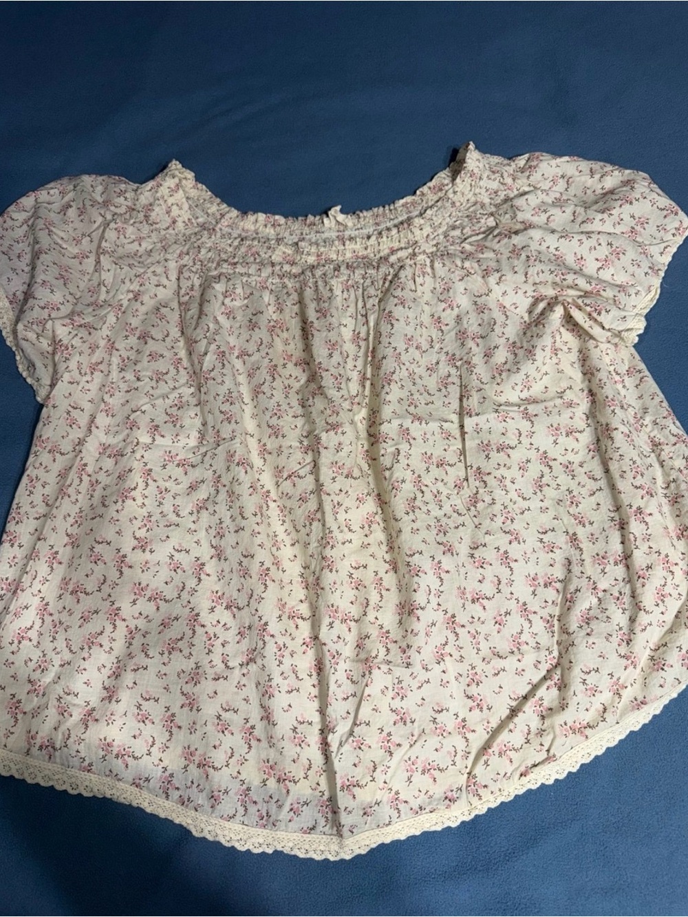 Women’s Floral Smocked Off-Shoulder Top - Cream with Pink Floral